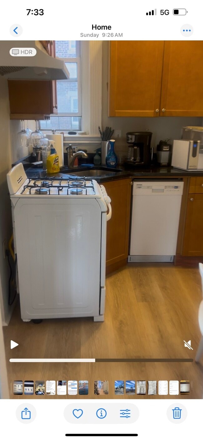 Building Photo - 38 Hemenway St