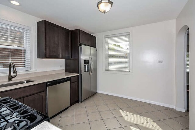 Foto del edificio - 2140 Dobson St