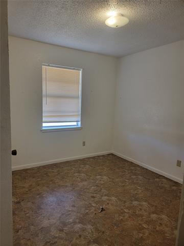 Building Photo - 621 Sandy Ln