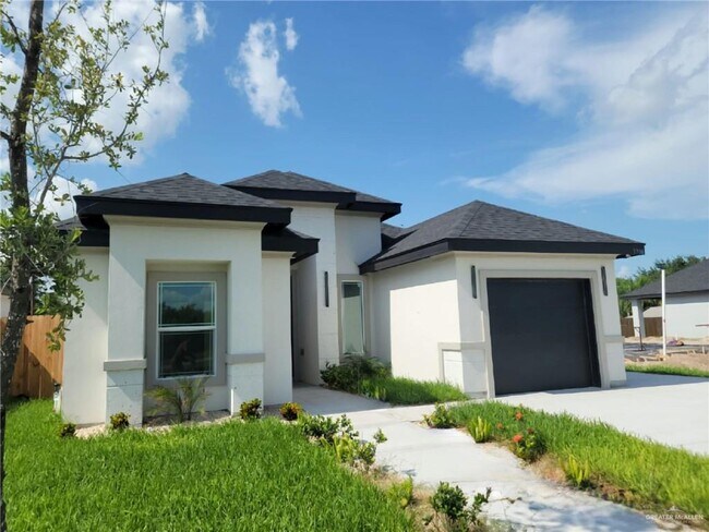 Building Photo - 3708 E Diamondhead Ave