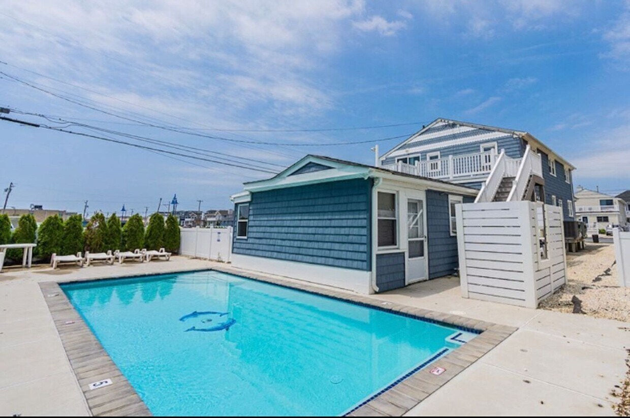 Foto principal - WINTER RENTAL - 1 Bed / 1 Bath - BEACH BLO...