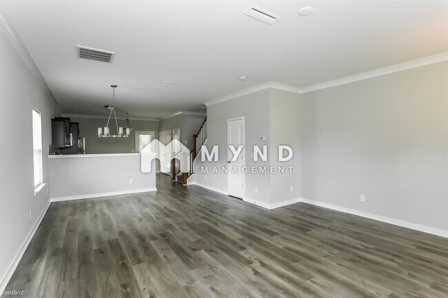 Building Photo - 3 br, 2.5 bath House - 105 Coddington Ln
