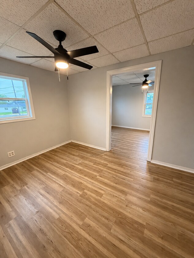 Foto del edificio - 910 N Harrison St