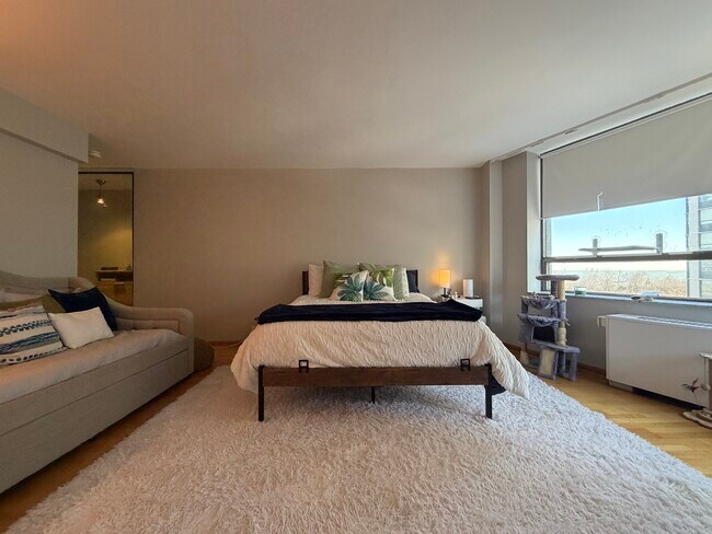 Foto del edificio - 5701 N Sheridan Rd