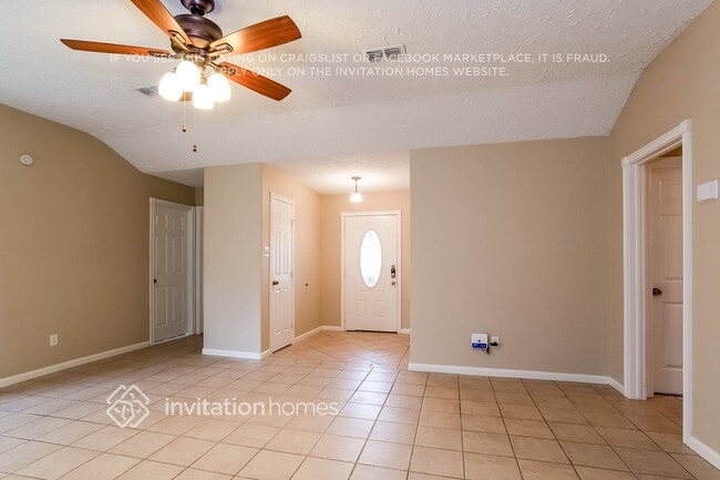 Building Photo - 2902 Early Turn Dr