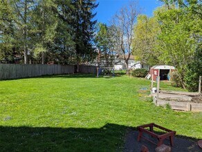 Building Photo - 208 S Liberty Ave