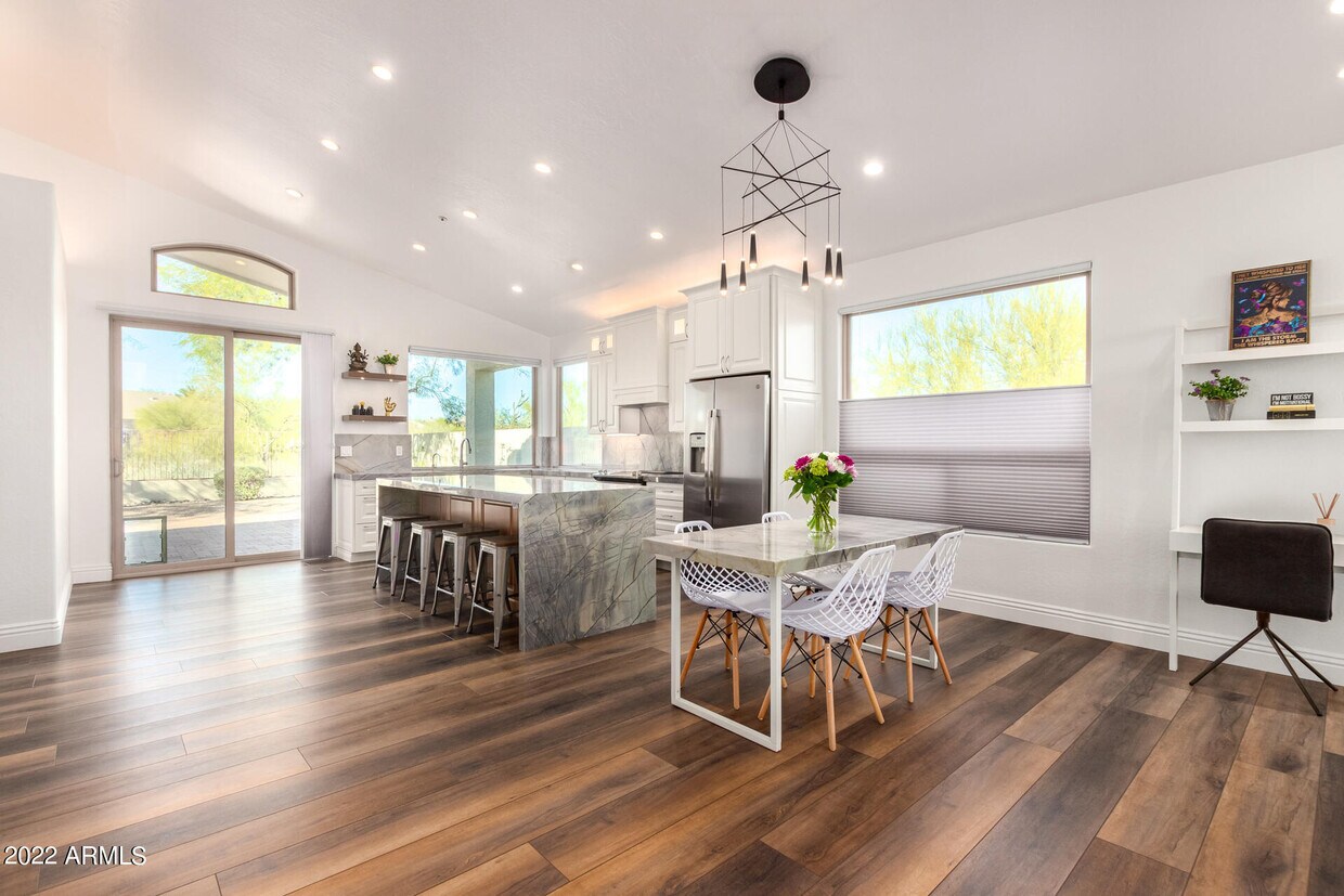 Primary Photo - 18884 N 90th Pl