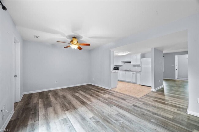 Foto del edificio - 394 Deputy Ln