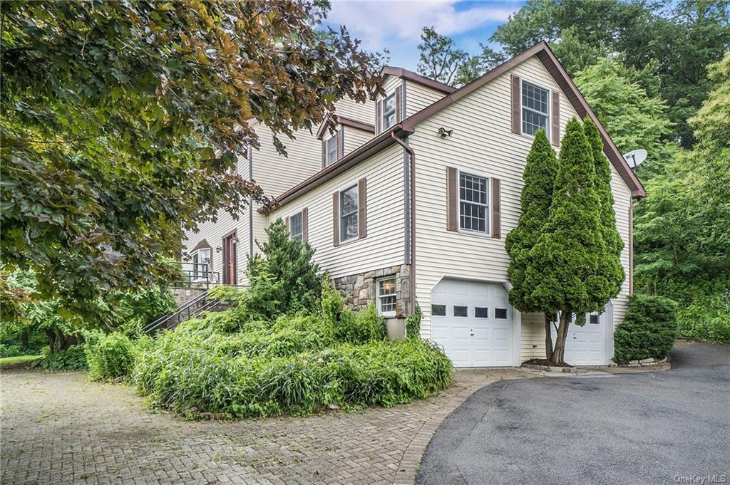 Foto principal - 173 Quaker Hill Rd