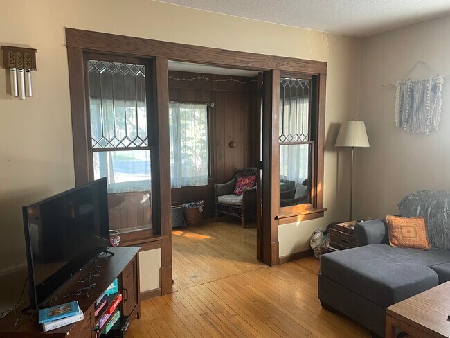 3-season from living room - 916 Broadway N