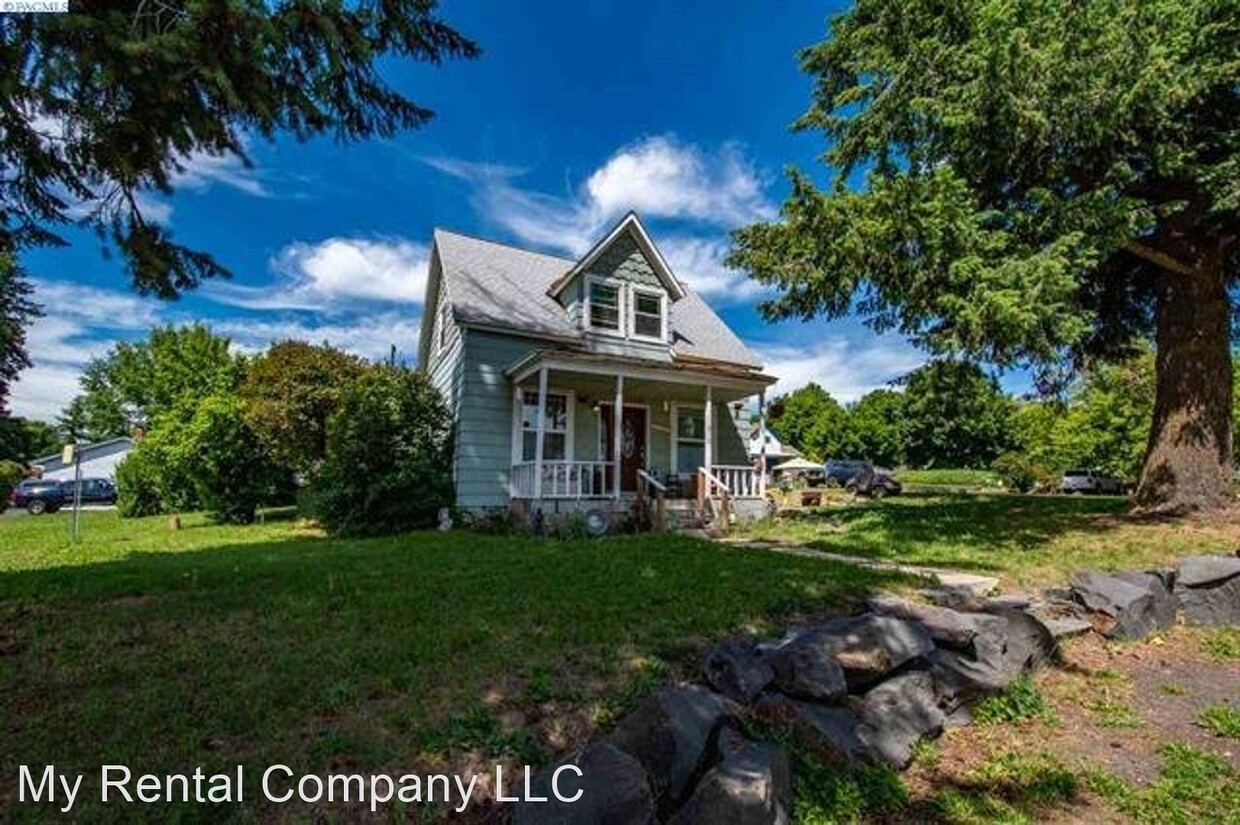 Primary Photo - 3 br, 1 bath House - 310 E Houghton