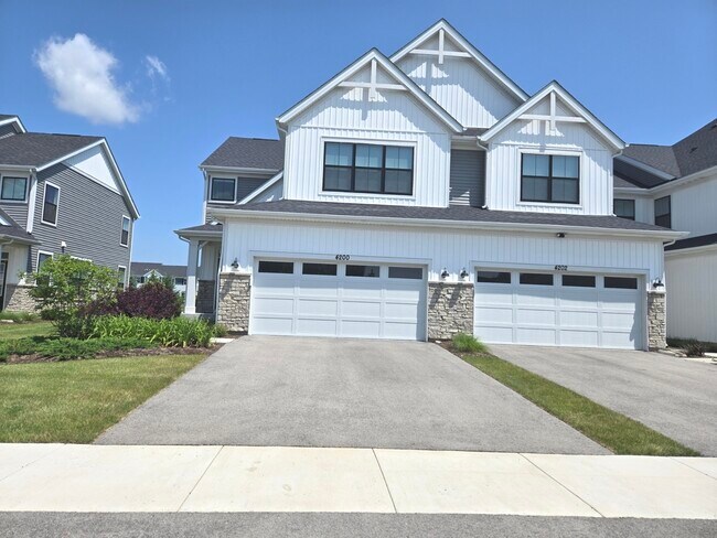 Building Photo - 4200 Chelsea Mnr Cir
