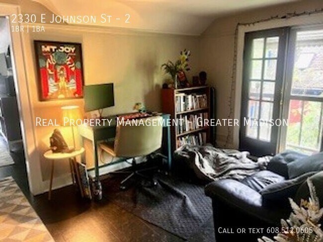 Foto del edificio - 2330 E Johnson St