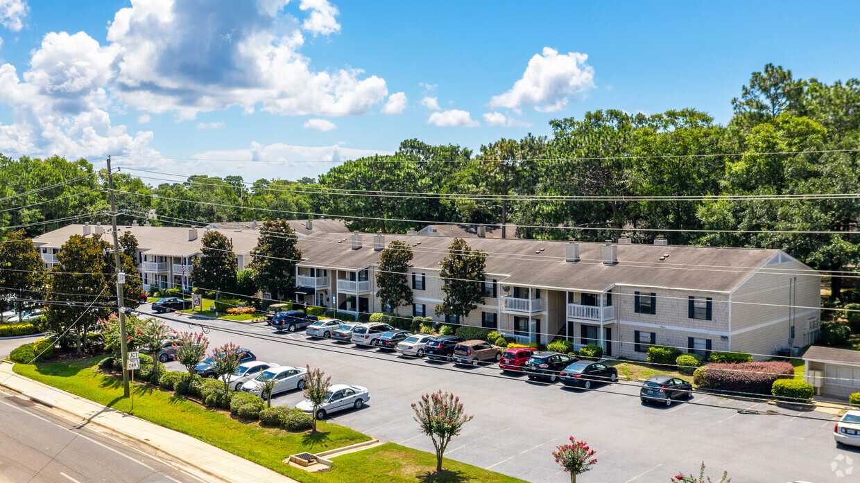 Northwoods (C.H.A.M.) Apartments in Pensacola, FL