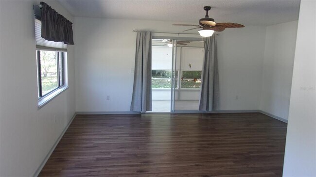 Building Photo - 9880 SW 101st Pl