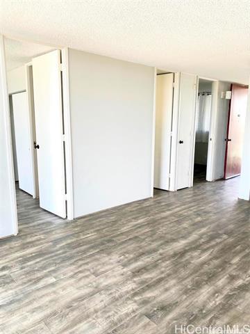 Building Photo - 99-070 Kauhale St