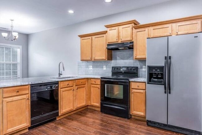 Photo - 5209 Cedar Shoals Dr House