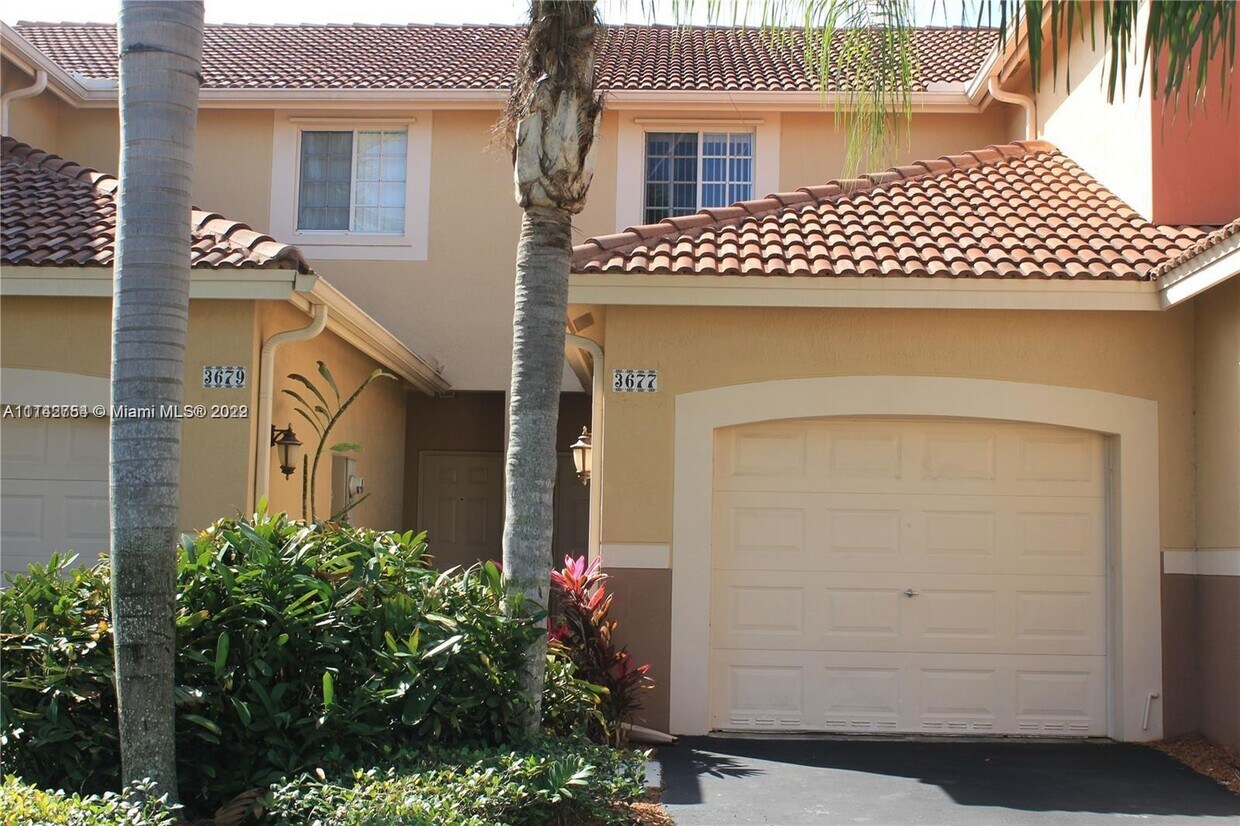 3677 San Simeon Cir, Weston, FL 33331 Townhome Rentals in Weston FL