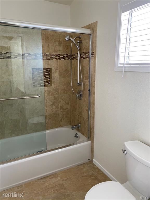Building Photo - 3 br, 2.5 bath House - 2646 Doray Cir