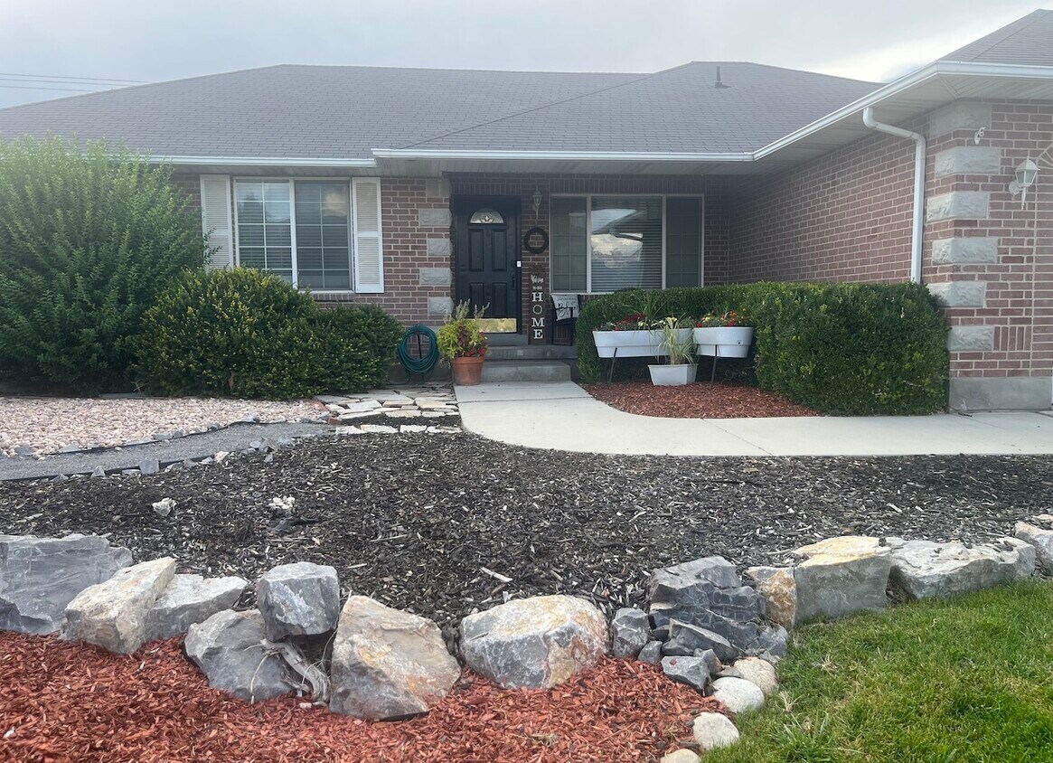 Front of Home - 12332 S Margaret Rose Dr
