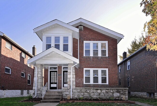 Foto del edificio - 5332 Bancroft Ave