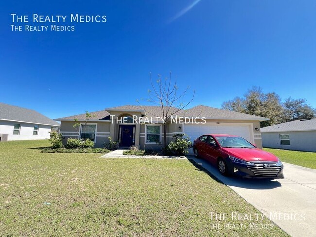 Building Photo - Spacious 4-Bedroom Home for Rent in Ocala!