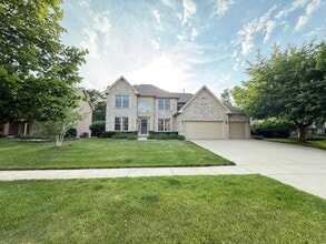 Building Photo - 755 Wedgewood Dr