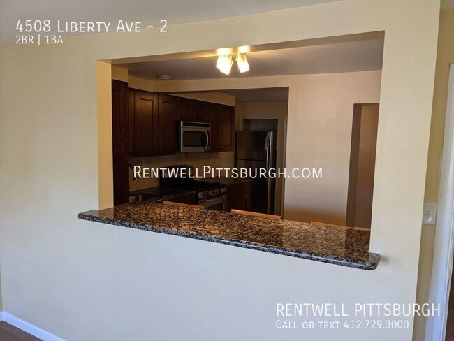 Building Photo - 2 Bedroom Apartment in Bloomfield