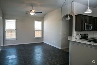 Building Photo - 223 Hidden Springs Dr