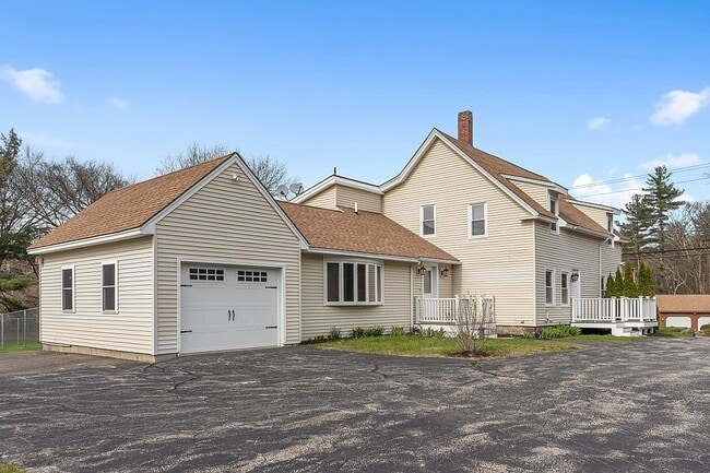 Building Photo - 81 N Lowell Rd