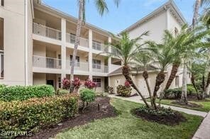 Building Photo - 1882 Tarpon Bay Dr S
