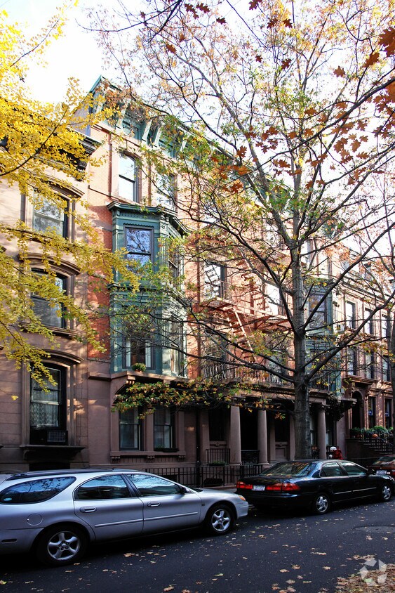 Remsen Owners Corporation Apartments in Brooklyn, NY