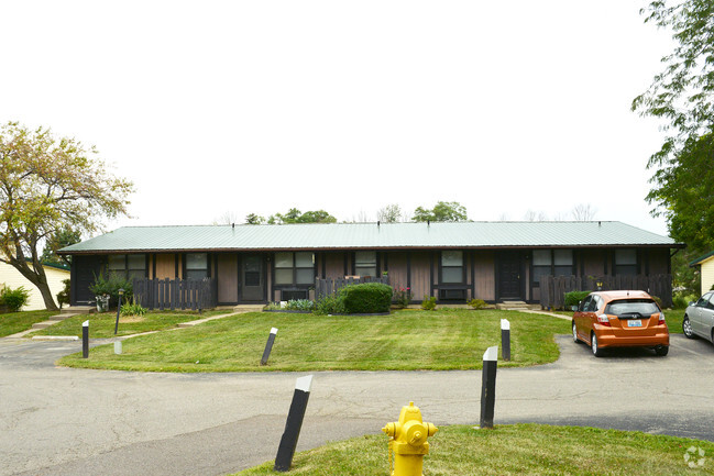 Building Photo - Amhurst Apartments