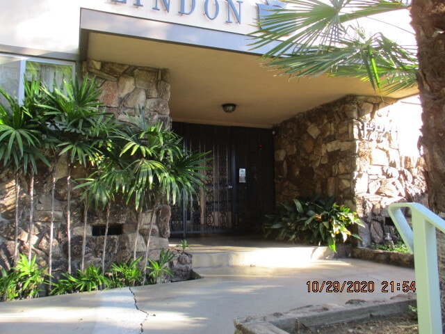 Building Photo - 1220 Lyndon St