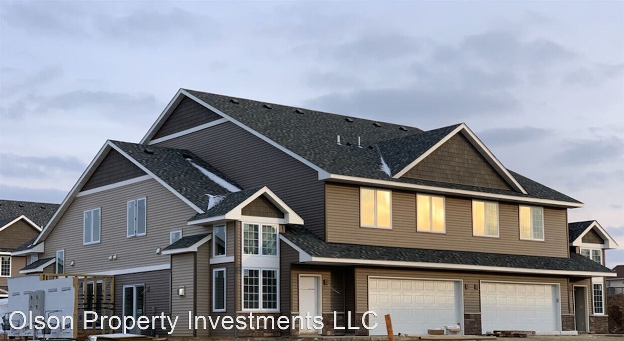 Foto principal - 3 br, 1.5 bath House - 533 Meadow Lane
