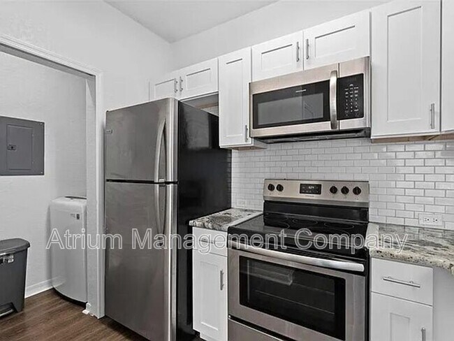 Foto del edificio - 2717 Maitland Crossing Way