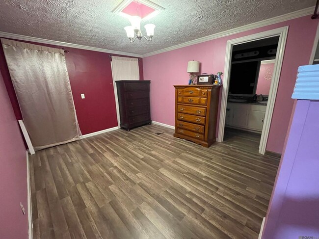 Foto del edificio - 3 Concord Loop