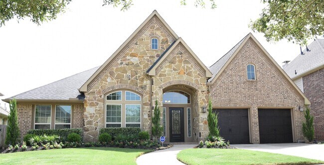 Building Photo - 5922 Solara Ledge Ln