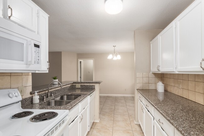 Foto del edificio - 10835 Braes Bend Dr