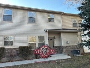 Building Photo - 1412 Stone Meadow Dr