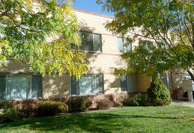 Building Photo - Wheelhouse Apartments