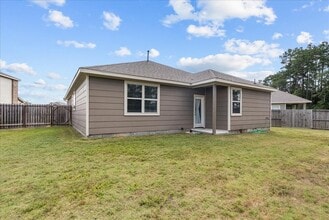 Building Photo - 20061 Torrey Pines Ln