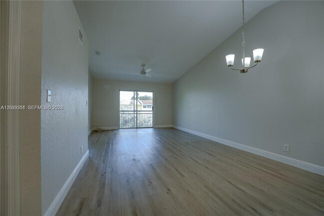 Foto del edificio - 3624 NW 91st Ln
