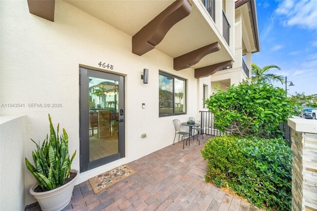 Foto del edificio - 4648 NW 83rd Ave