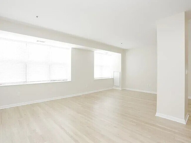 Foto del edificio - 1337 W Fargo Ave