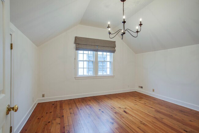 Foto del edificio - 170 Woodmont Blvd