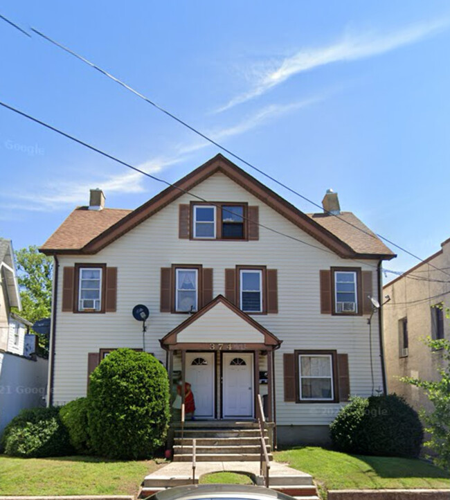 Foto del edificio - 374 Somerset St