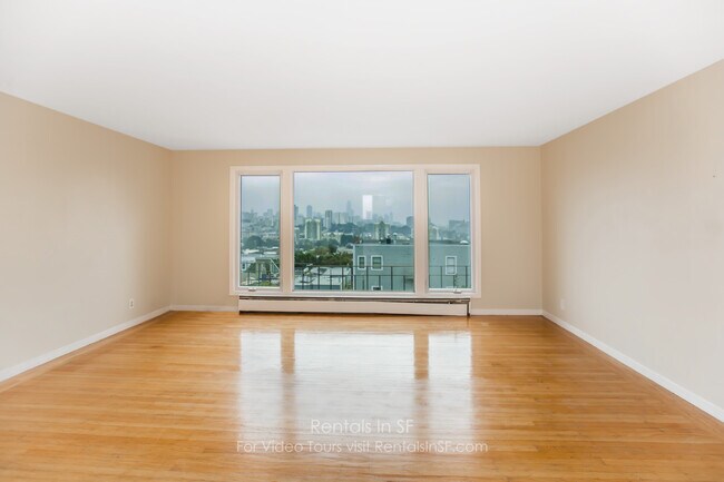 Building Photo - 990 Baker St