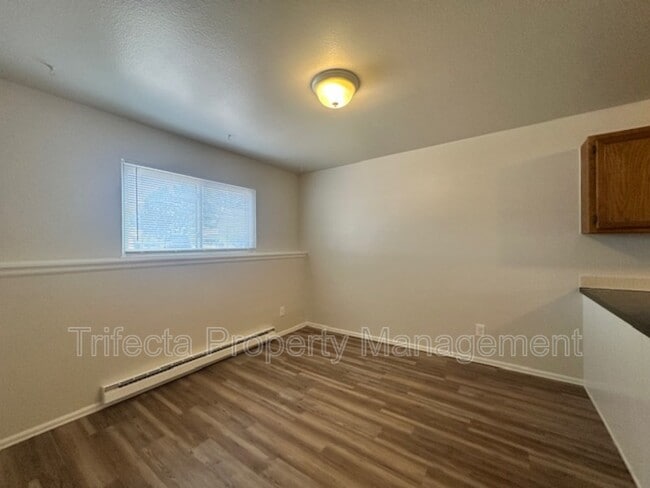 Foto del edificio - 1644 E Pitkin St