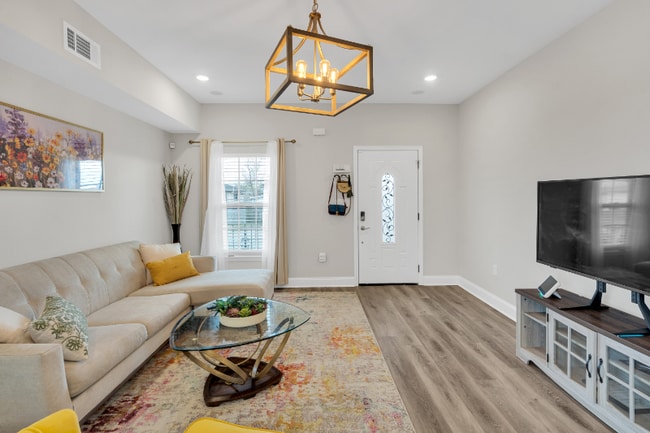 Photo - 9311 Belfast St Apartment